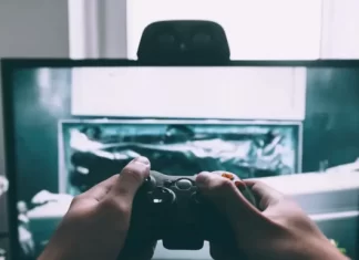 Cum să schimbi trăsăturile în Sims 4