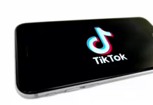 Cum să adăugați autocolante personalizate pe TikTok